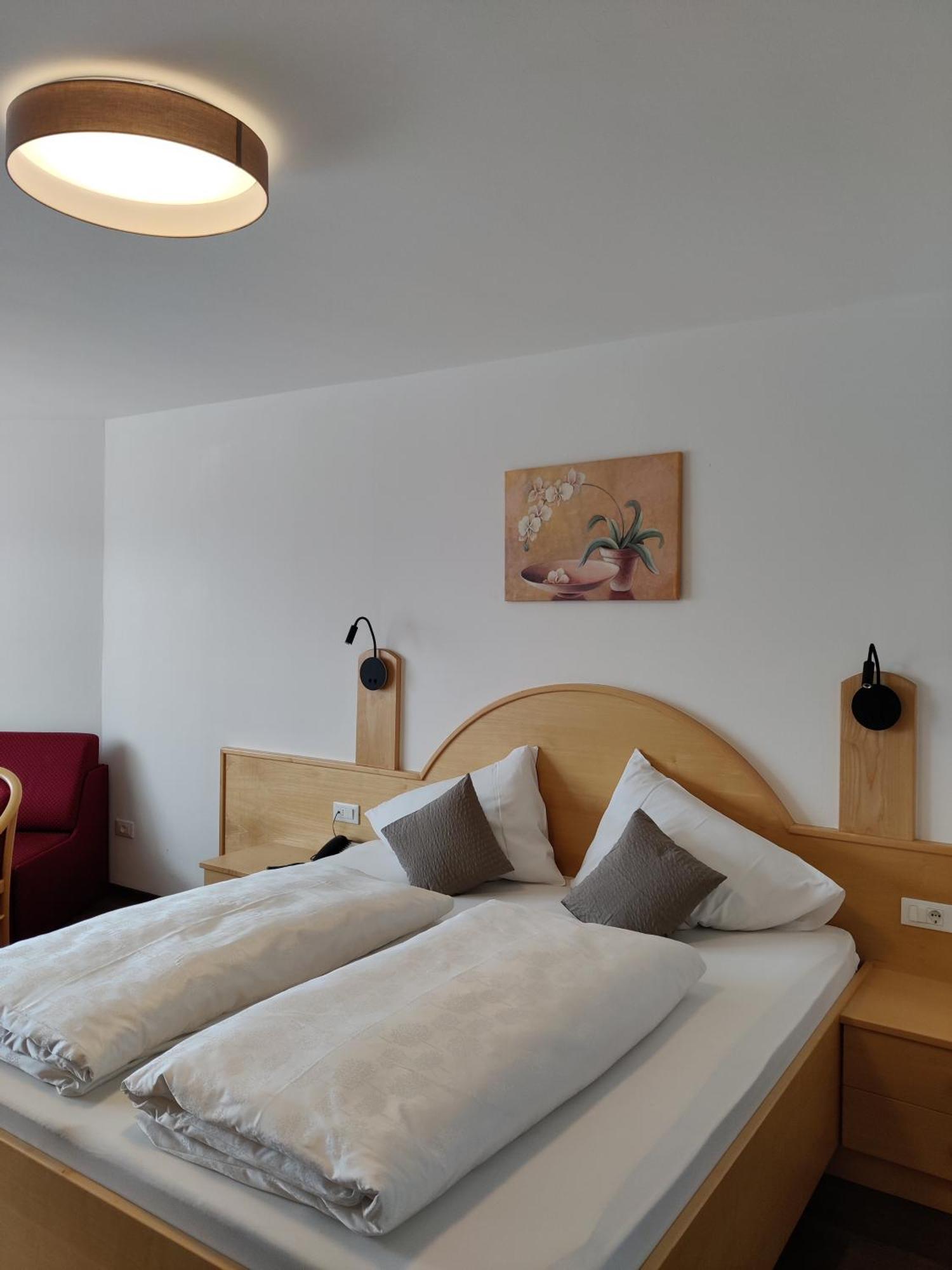 Hotel Garni Herz Tirolo Ruang foto