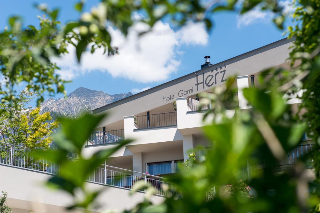 Hotel Garni Herz Tirolo Bagian luar foto